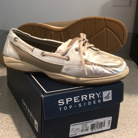 SPERRY Top-Sider 8 1/2 M Laguna Silver Metallic/tan - Picture 2 of 5